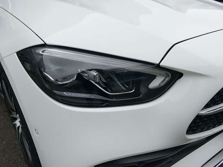 Фото 24 - Mercedes-Benz C-Class