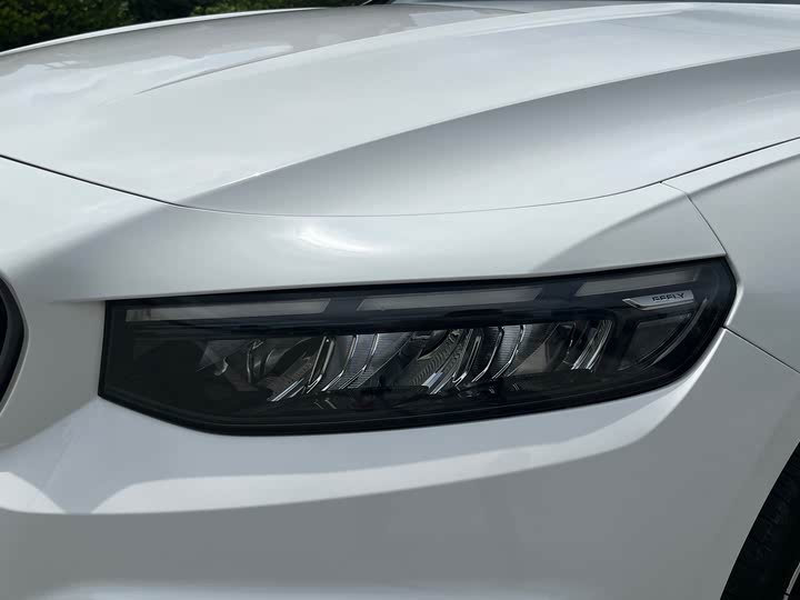 Фото 6 - Geely Preface