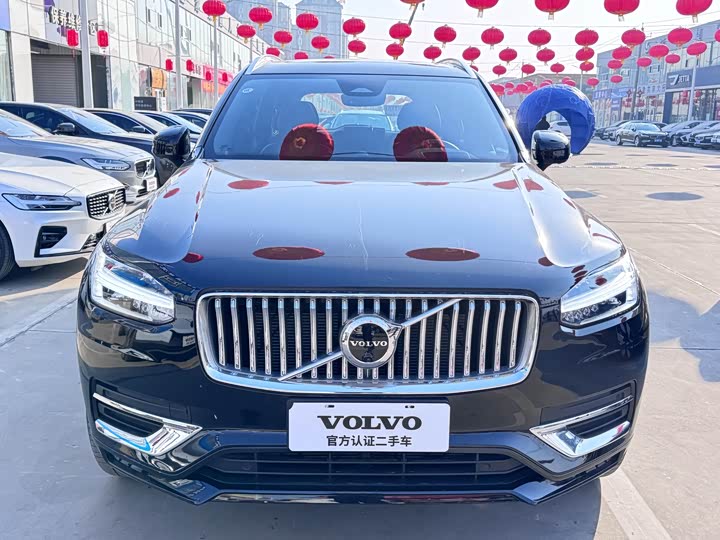 Фото 2 - Volvo XC90