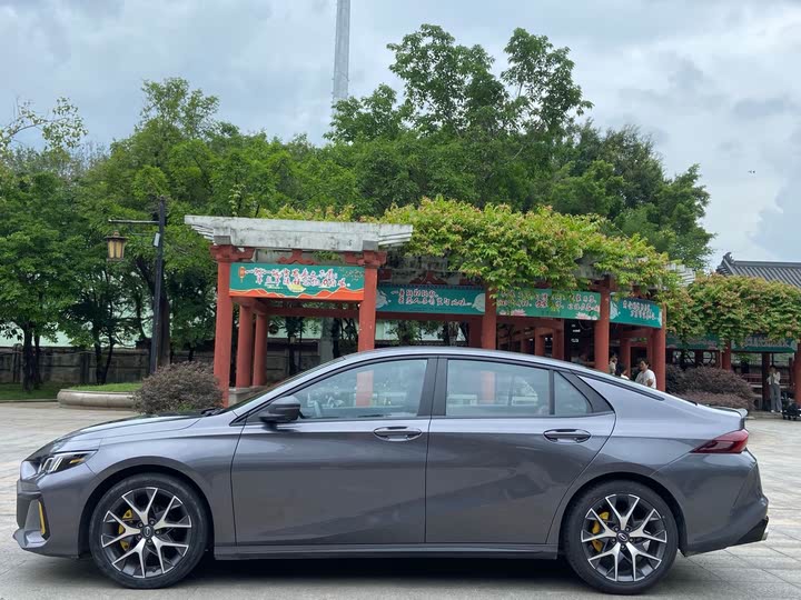 Фото 4 - GAC Trumpchi Empow R