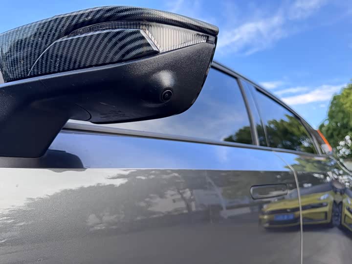 Фото 7 - Changan UNI-V