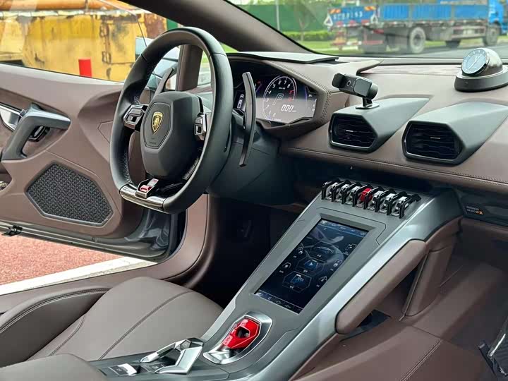 Фото 5 - Lamborghini Huracán