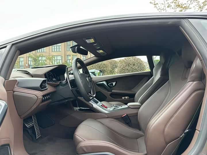 Фото 7 - Lamborghini Huracán