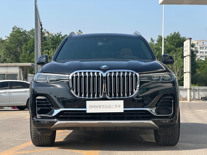 Фото 3 - BMW X7