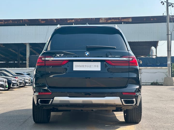 Фото 4 - BMW X7