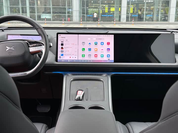 Фото 12 - XPeng G9