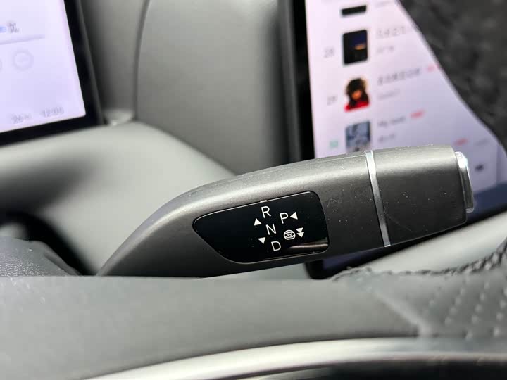 Фото 24 - XPeng G9