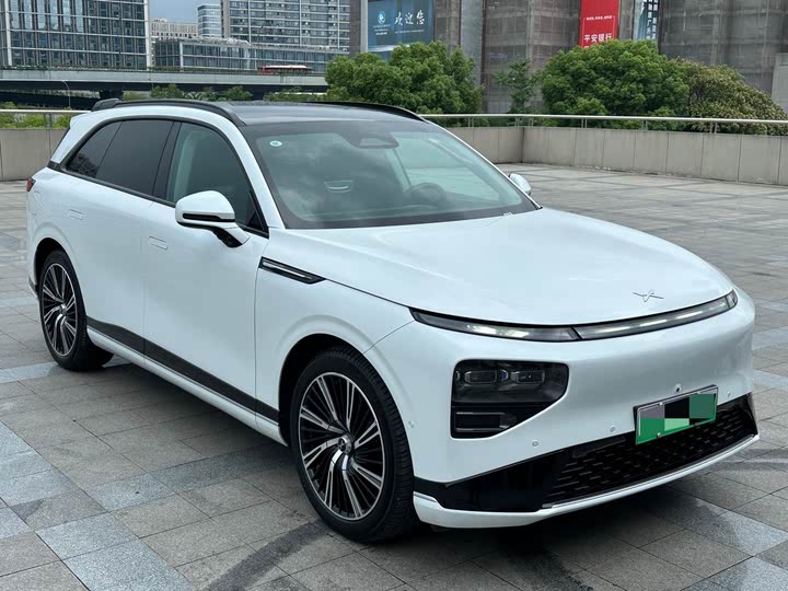 Фото 3 - XPeng G9