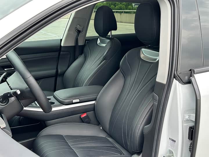 Фото 8 - XPeng G9