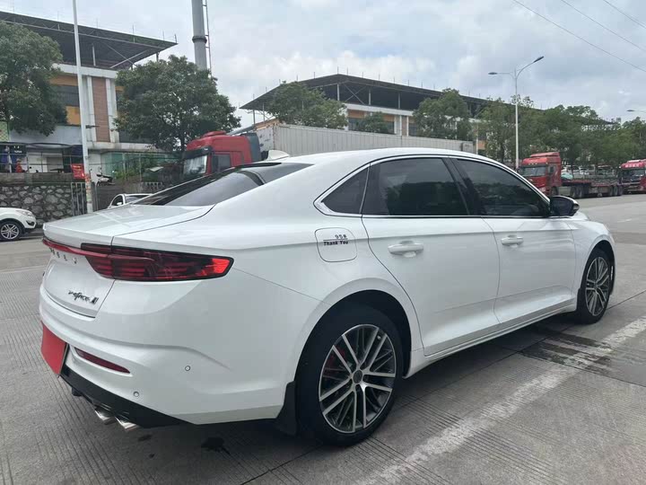 Фото 9 - Geely Preface