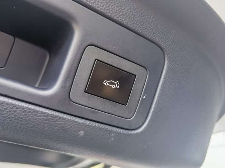 Фото 31 - GAC Trumpchi M8