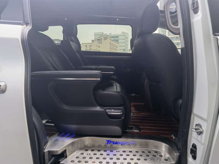 Фото 33 - GAC Trumpchi M8