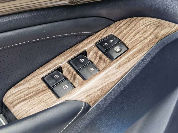 Фото 9 - GAC Trumpchi M8