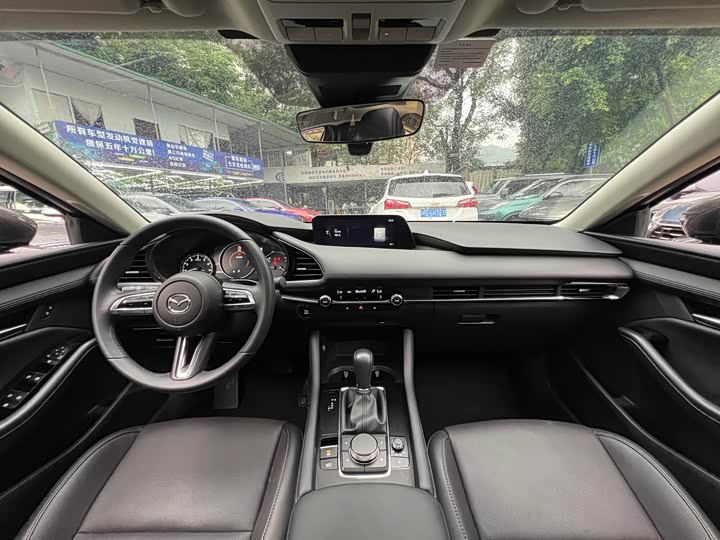 Фото 17 - Mazda 3 (Axela)