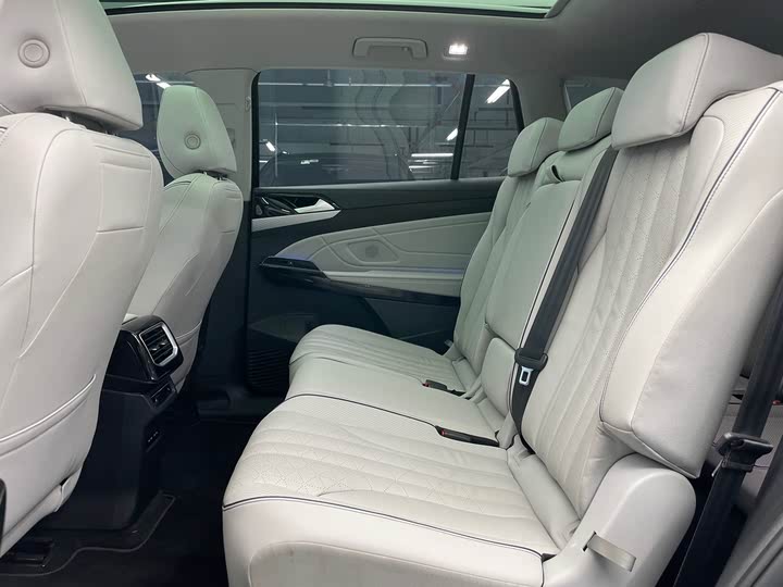 Фото 13 - Volkswagen ID.6 X