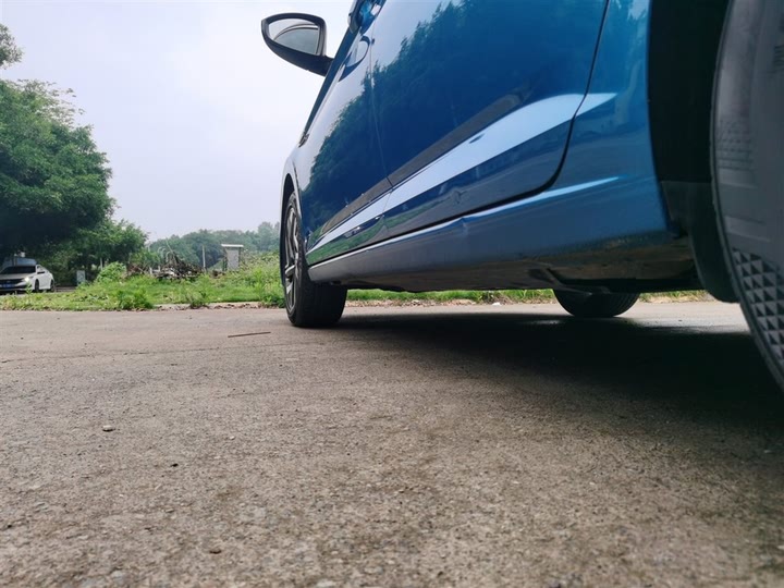 Фото 22 - Volkswagen Sagitar L