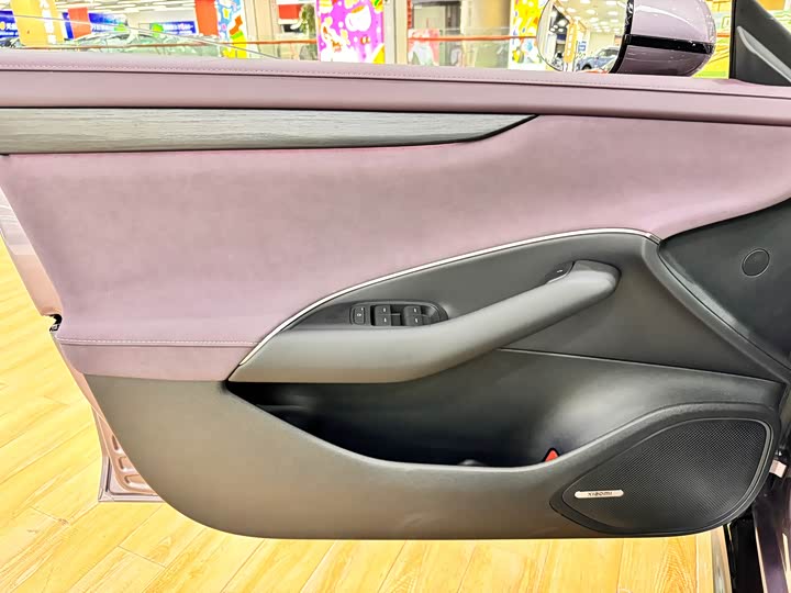 Фото 11 - Xiaomi SU7