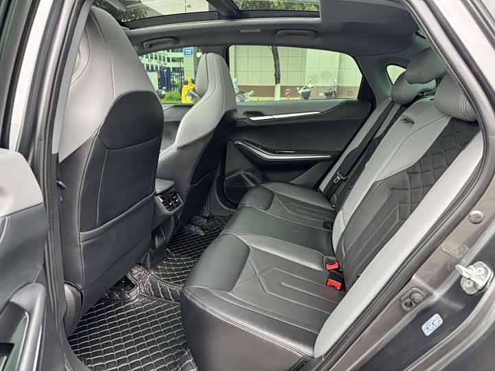 Фото 9 - Changan Raeton Plus