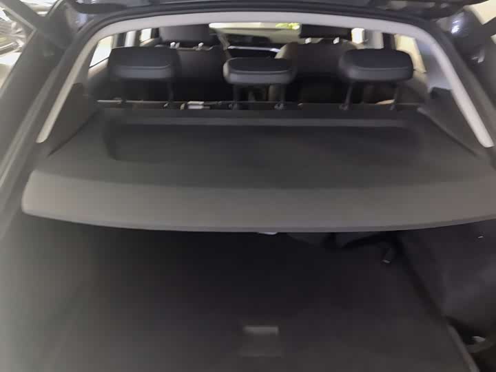 Фото 8 - Audi Q3