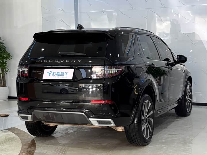 Фото 16 - Land Rover Discovery Sport