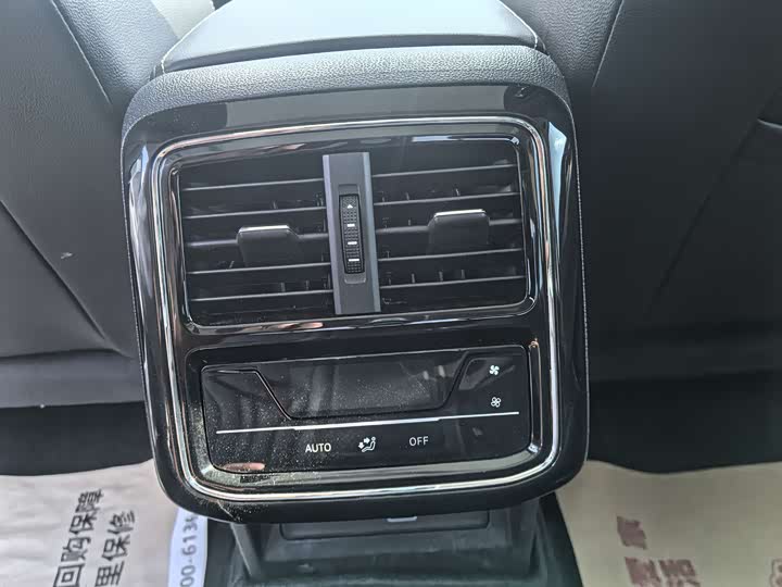 Фото 8 - Volkswagen Passat