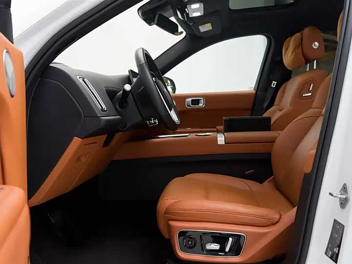 Фото 14 - LiXiang L7