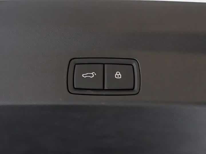 Фото 18 - LiXiang L7