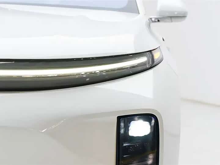 Фото 6 - LiXiang L7