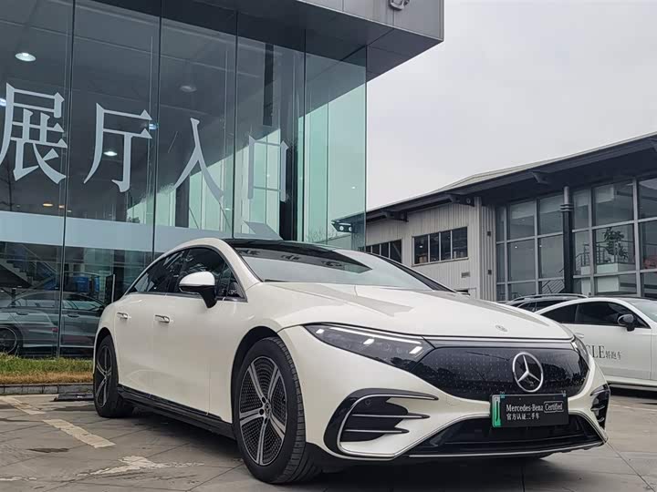 Фото 4 - Mercedes-Benz EQS