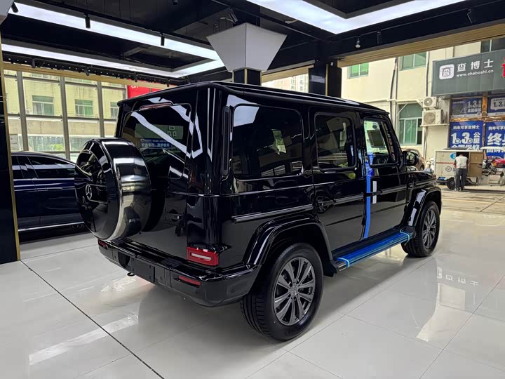 Фото 16 - Mercedes-Benz G-Class