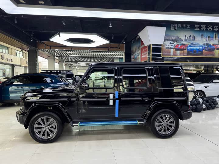 Фото 2 - Mercedes-Benz G-Class