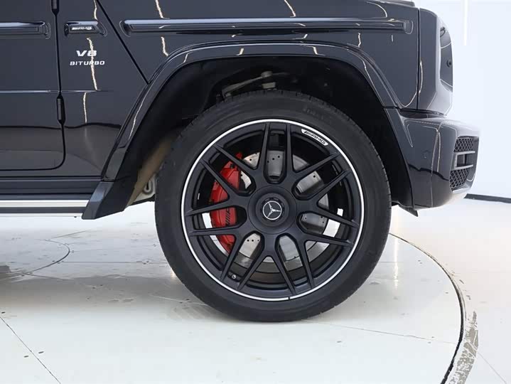 Фото 10 - Mercedes-Benz G-Class AMG