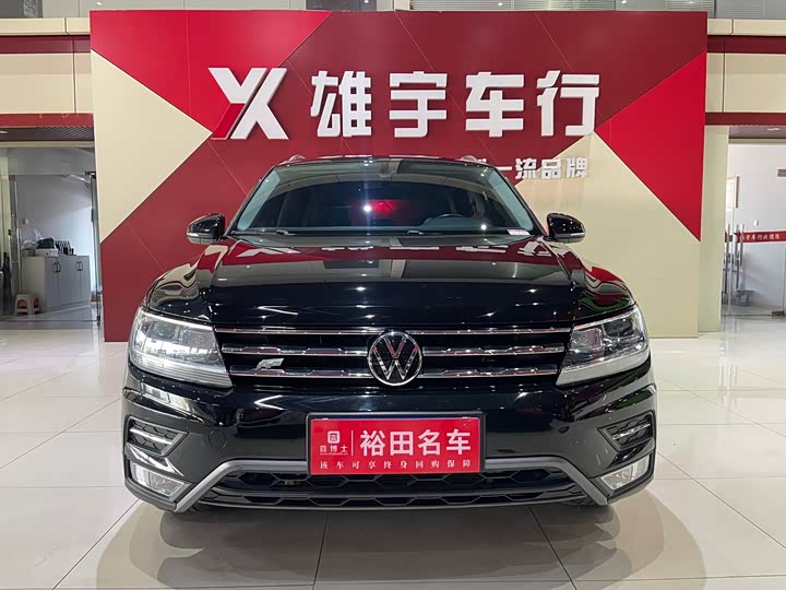 Фото 2 - Volkswagen Tiguan L Pro
