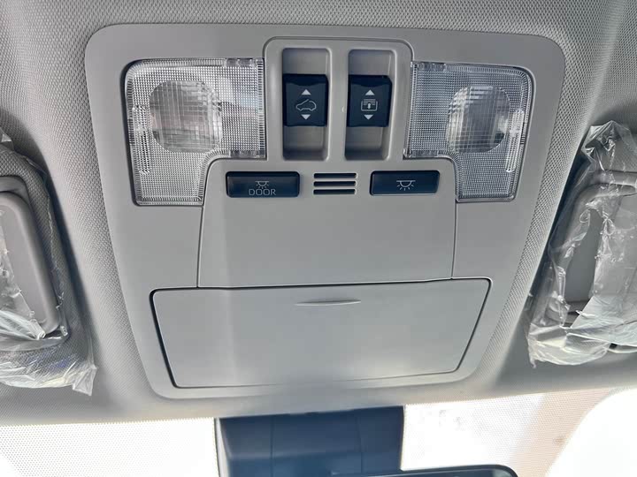 Фото 16 - Toyota Highlander