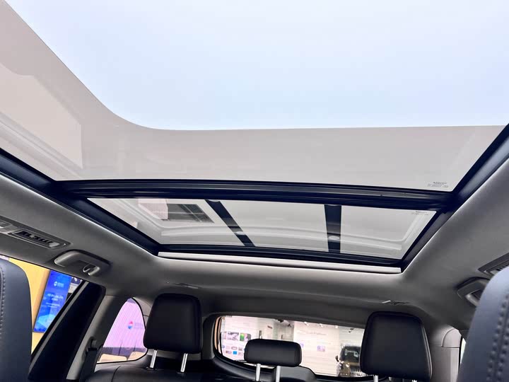 Фото 18 - Toyota Highlander