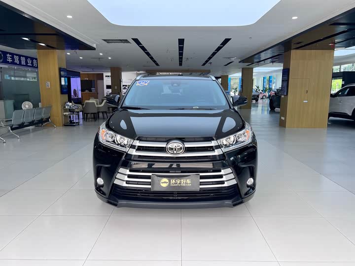 Фото 2 - Toyota Highlander