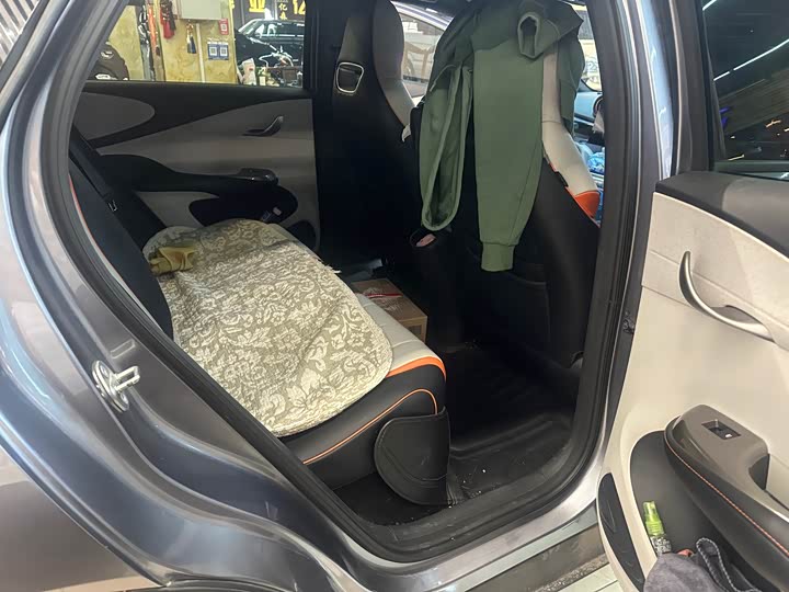 Фото 9 - BYD Dolphin