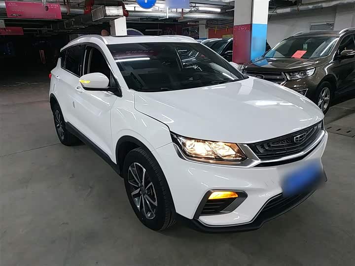 Фото 4 - Geely Coolray