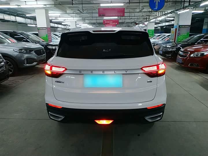 Фото 6 - Geely Coolray