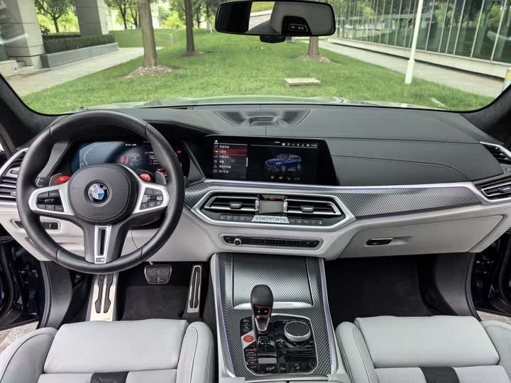 Фото 14 - BMW X5 M