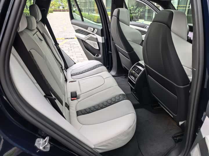 Фото 27 - BMW X5 M