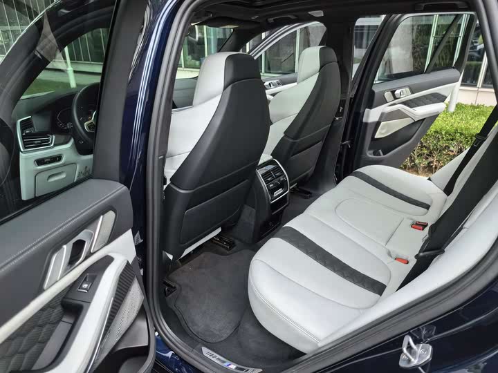 Фото 28 - BMW X5 M