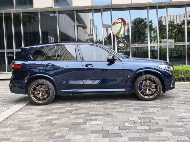Фото 5 - BMW X5 M