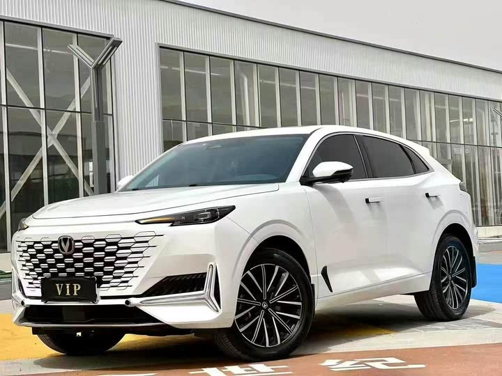 Фото 1 - Changan UNI-K