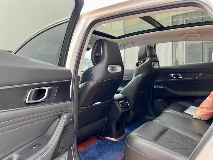 Фото 6 - Changan UNI-K