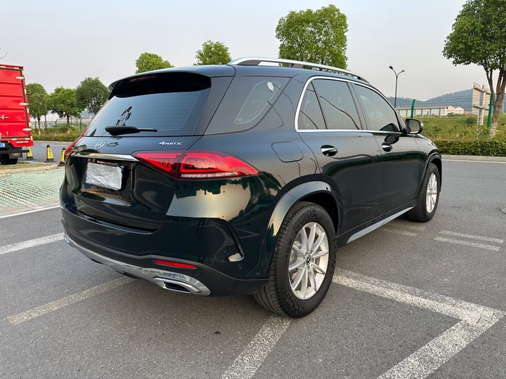 Фото 16 - Mercedes-Benz GLE-Class