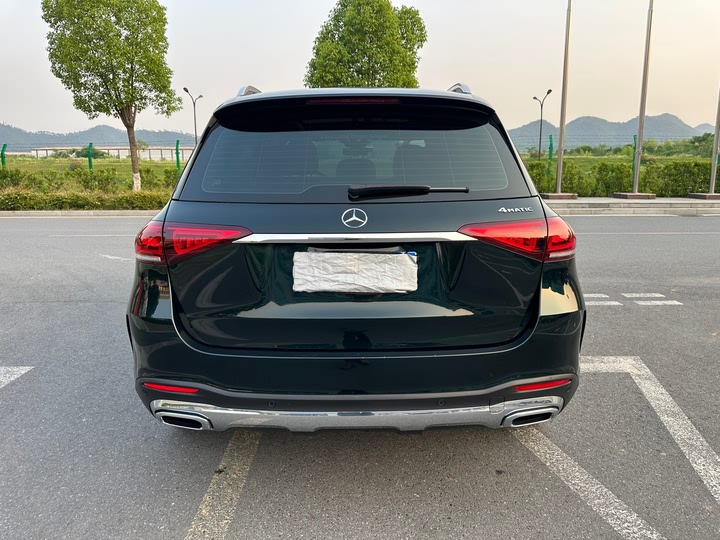 Фото 18 - Mercedes-Benz GLE-Class