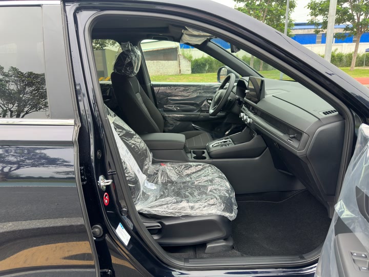 Фото 10 - Honda Breeze Hybrid