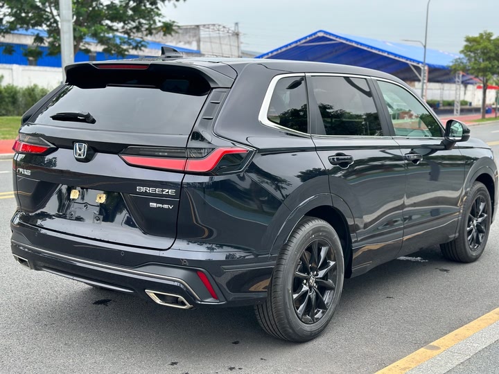 Фото 9 - Honda Breeze Hybrid