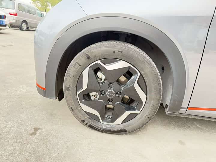 Фото 11 - BYD Dolphin